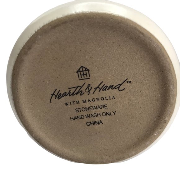 MAGNOLIA Hearth and Hand Lotion "Lotion" Soap Dispenser Beige / Black. - Picture 3 of 7